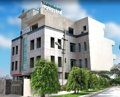 Yashroop Hospital Building in Sector-9 Gurgaon